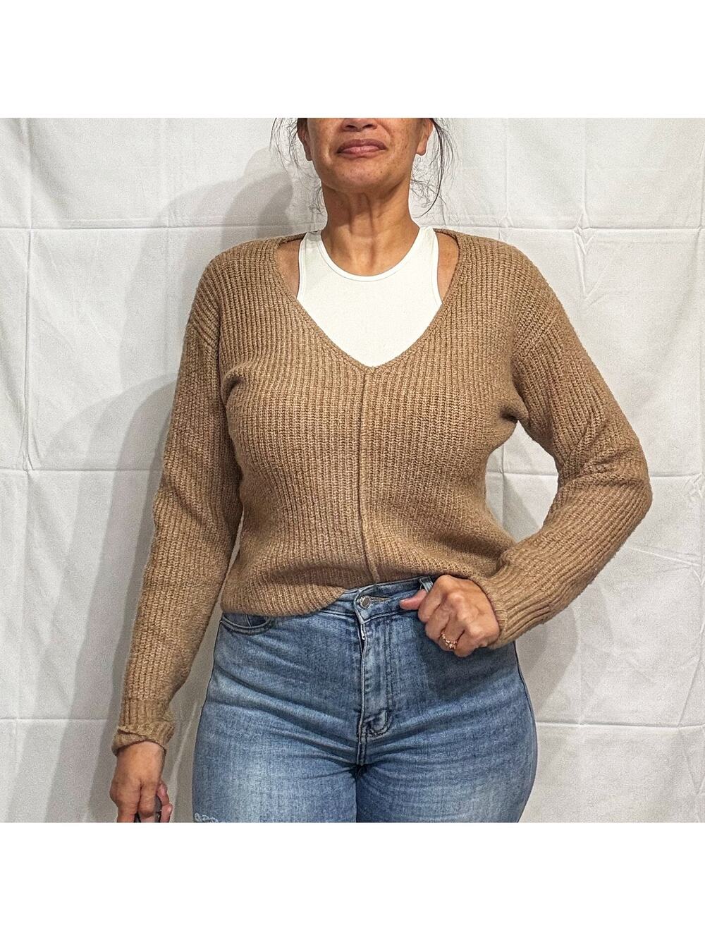 BP. Camel Super Soft Slouchy Oversized V-Neck Sweater Sz XS NWT